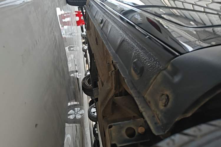 Used Dongfeng NAMMI BOX 2022 Chasing Wind Edition 331KM Advanced Model Left Side Sill