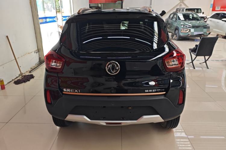 Used Dongfeng NAMMI BOX 2022 Revised Light Wind Edition 201 km Standard Version Rear