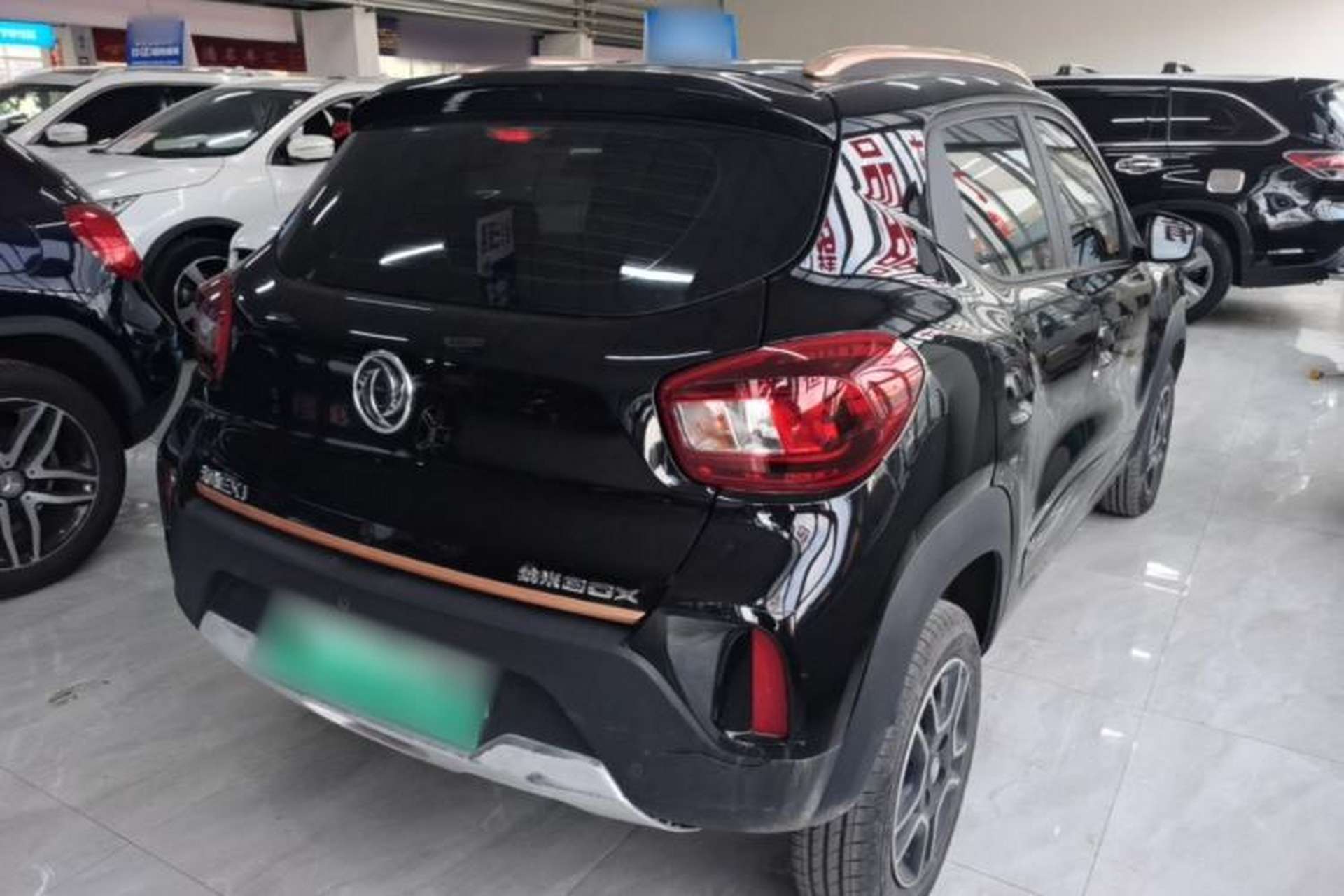 Used Dongfeng NAMMI BOX 2022 Chasing Wind Edition 331 km Standard Model Rear Right 45 Deg
