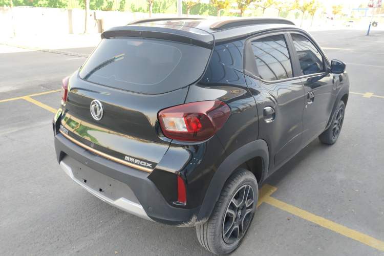 Used Dongfeng NAMMI BOX 2022 Chasing Wind Edition 331 km Standard Model Rear Right 45 Deg