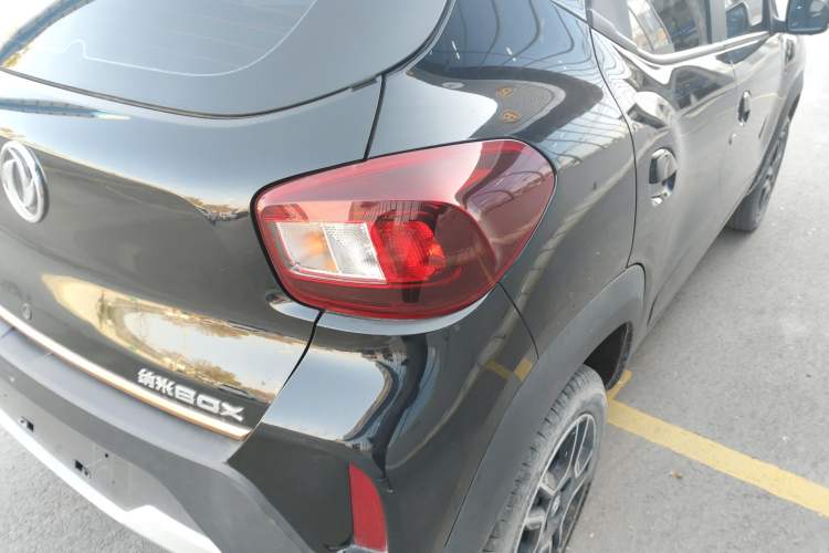Used Dongfeng NAMMI BOX 2022 Chasing Wind Edition 331 km Standard Model Right Rear Taillight
