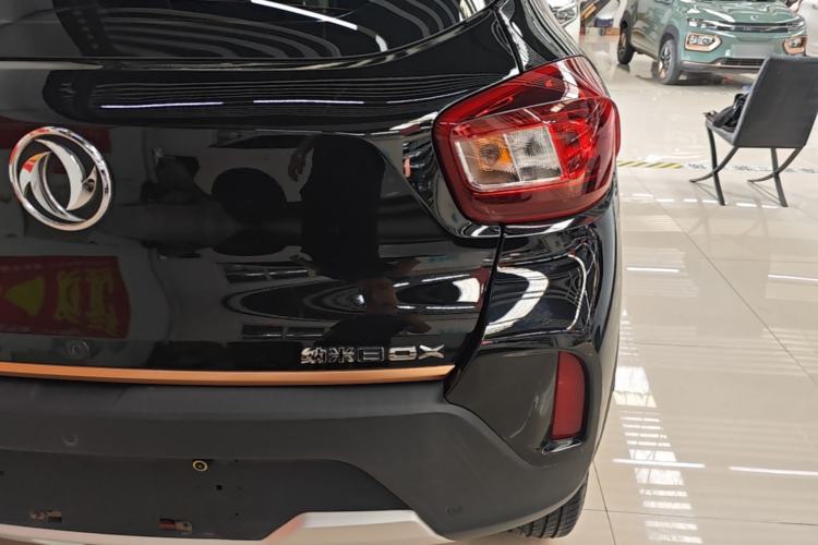 Used Dongfeng NAMMI BOX 2022 Revised Light Wind Edition 201 km Standard Version Right Rear Taillight