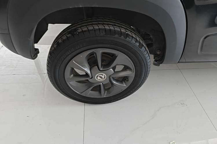 Used Dongfeng NAMMI BOX 2022 Chasing Wind Edition 331KM Advanced Model Right Rear Wheel Hub