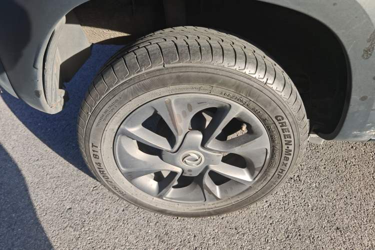 Used Dongfeng NAMMI BOX 2022 Chasing Wind Edition 331KM Advanced Model Right Rear Wheel Hub