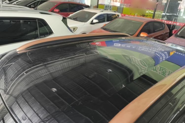Used Dongfeng NAMMI BOX 2022 Revised Light Wind Edition 201 km Standard Version Roof