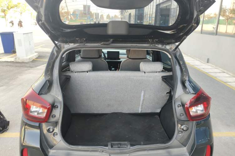 Used Dongfeng NAMMI BOX 2022 Chasing Wind Edition 331 km Standard Model Trunk