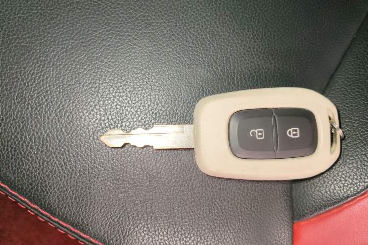 Used Dongfeng NAMMI BOX 2022 Chasing Wind Edition 331KM Advanced Model Vehicle Key