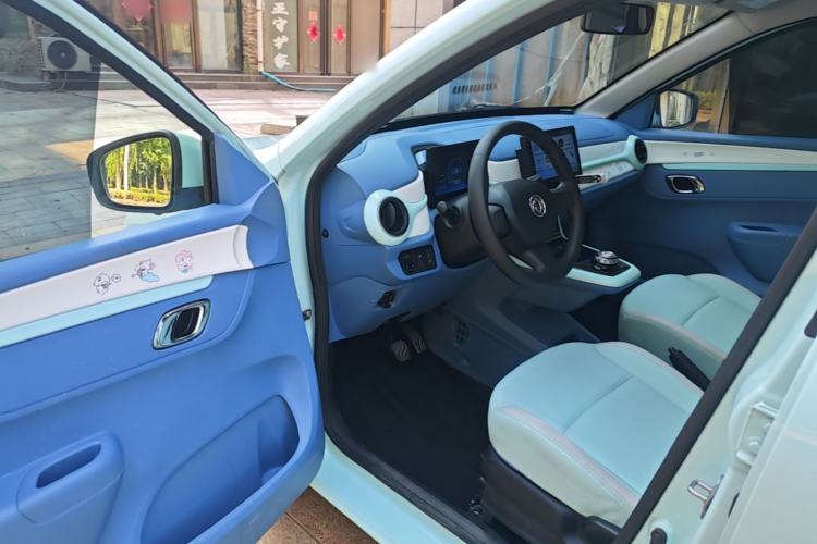 Used Dongfeng NAMMI BOX 2022 Chasing Wind Edition 331KM Advanced Model Driver Seat
