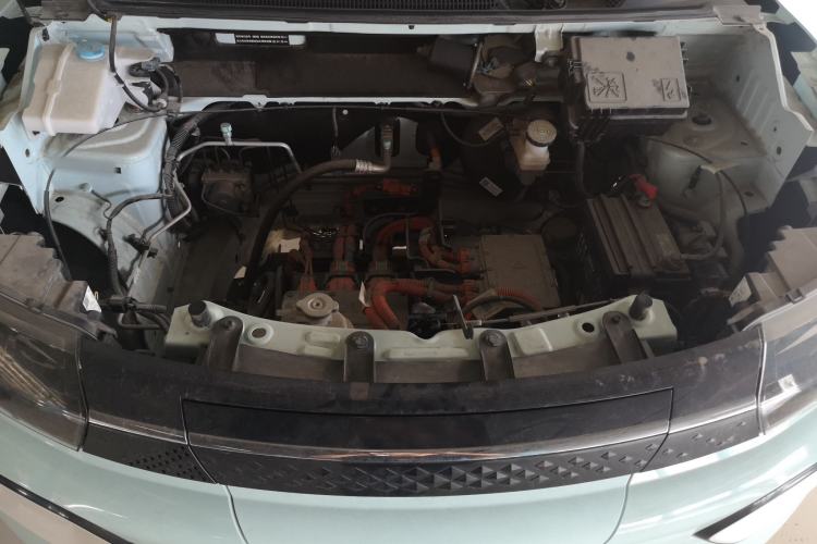 Used Dongfeng NAMMI BOX 2022 Chasing Wind Edition 351 km Advanced Model Engine Bay
