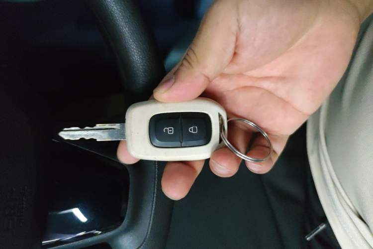 Used Dongfeng NAMMI BOX 2022 Chasing Wind Edition 351 km Advanced Model Interior 1