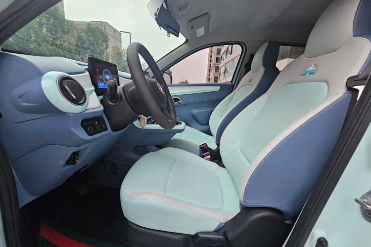 Used Dongfeng NAMMI BOX 2022 Chasing Wind Edition 331 km Standard Model Interior 2