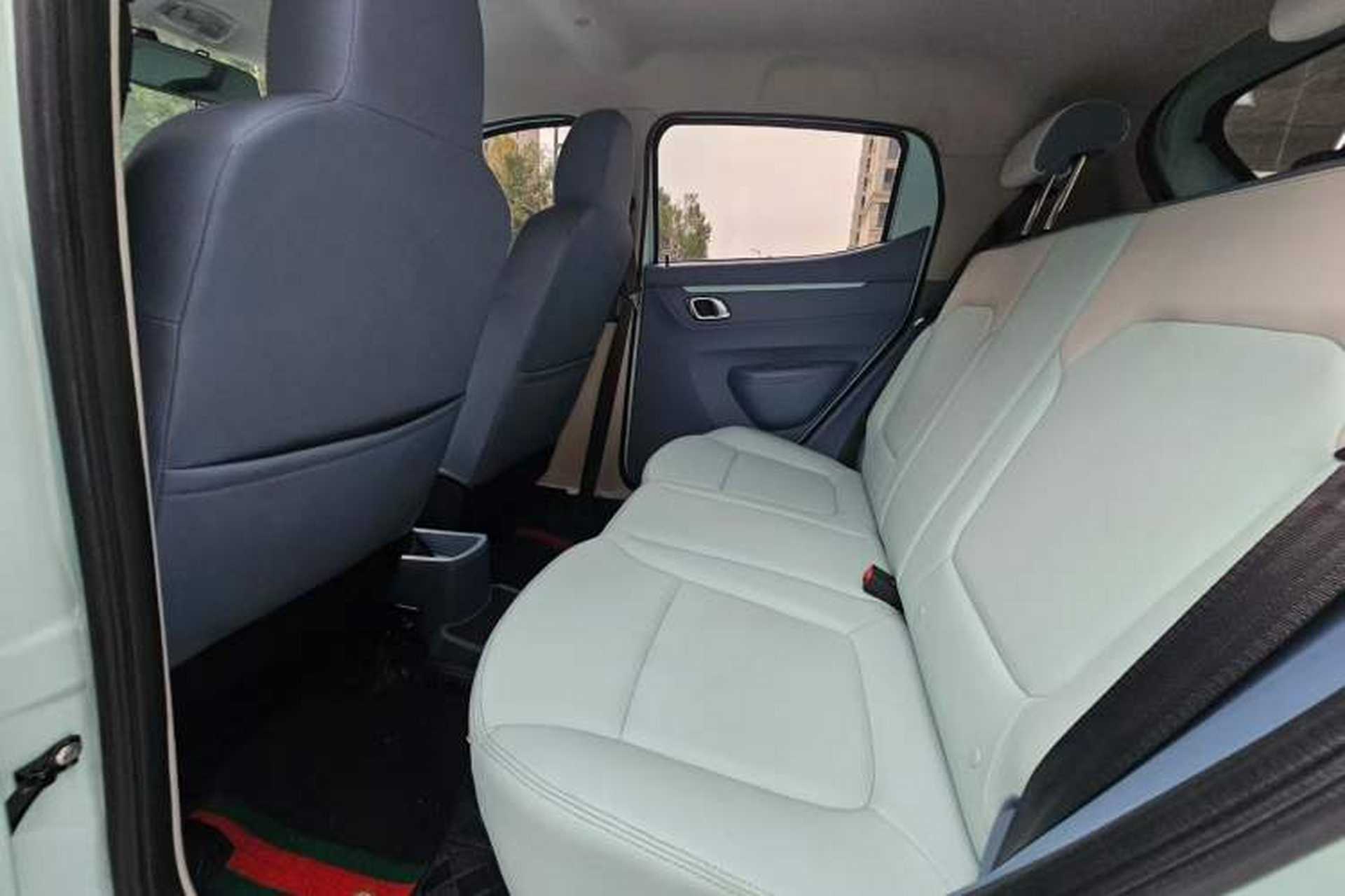 Used Dongfeng NAMMI BOX 2022 Chasing Wind Edition 331 km Standard Model Interior 4