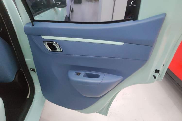 Used Dongfeng NAMMI BOX 2022 Chasing Wind Edition 351 km Advanced Model Interior 6