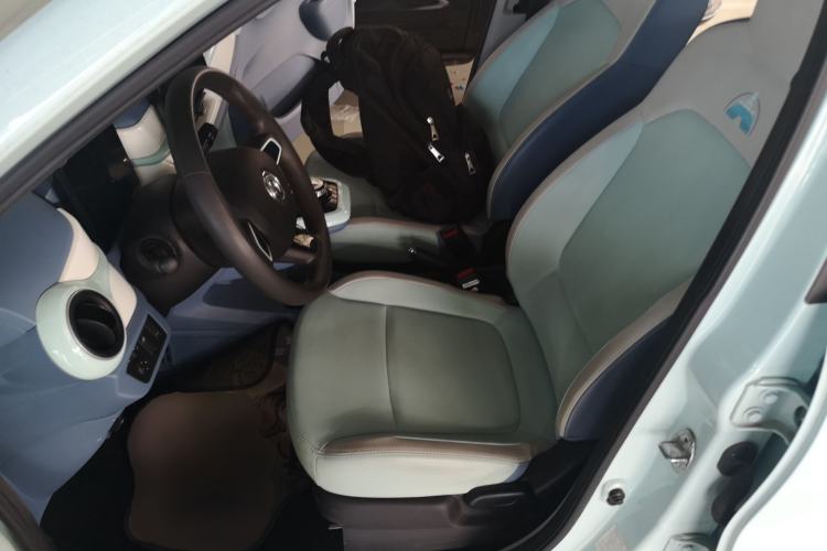 Used Dongfeng NAMMI BOX 2022 Chasing Wind Edition 351 km Advanced Model Left Front Seat