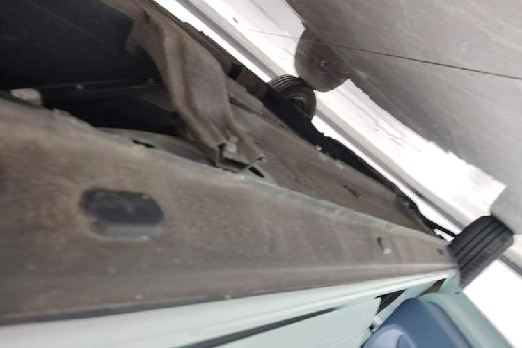 Used Dongfeng NAMMI BOX 2022 Light Wind Edition 201KM Lightning Model Left Side Sill