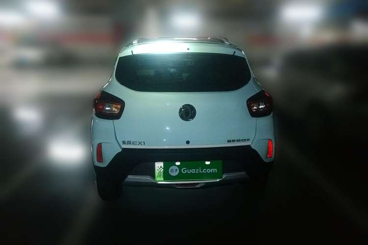 Used Dongfeng NAMMI BOX 2022 Light Wind Edition 201KM Lightning Model Rear