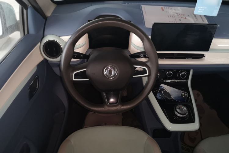 Used Dongfeng NAMMI BOX 2022 Chasing Wind Edition 351 km Advanced Model Steering Wheel