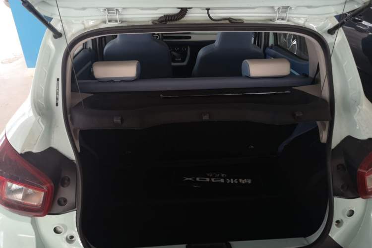 Used Dongfeng NAMMI BOX 2022 Chasing Wind Edition 351 km Advanced Model Trunk