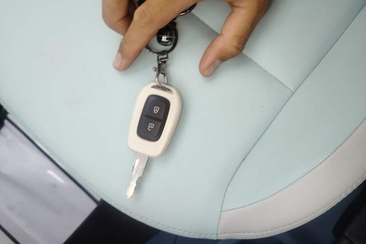 Used Dongfeng NAMMI BOX 2022 Light Wind Edition 201KM Lightning Model Vehicle Key
