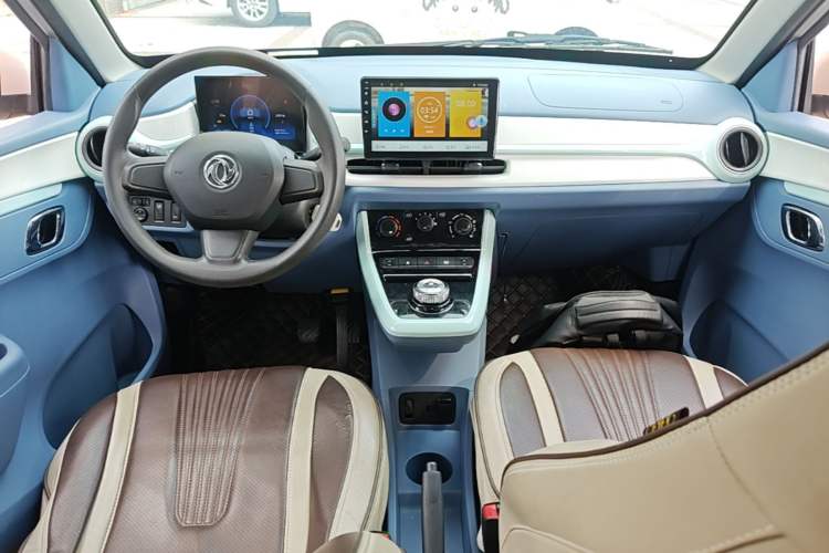 Used Dongfeng NAMMI BOX 2022 Chasing Wind Edition 331 km Standard Model Center Console