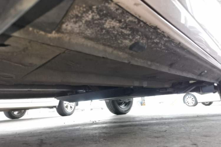 Used Dongfeng NAMMI BOX 2022 Light Wind Edition 201KM Advanced Model Chassis Front Left