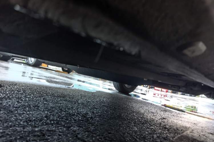 Used Dongfeng NAMMI BOX 2022 Light Wind Edition 201KM Advanced Model Chassis Front Left