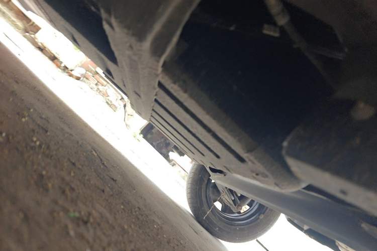 Used Dongfeng NAMMI BOX 2022 Revised Light Wind Edition 201 km Standard Version Chassis Rear Left
