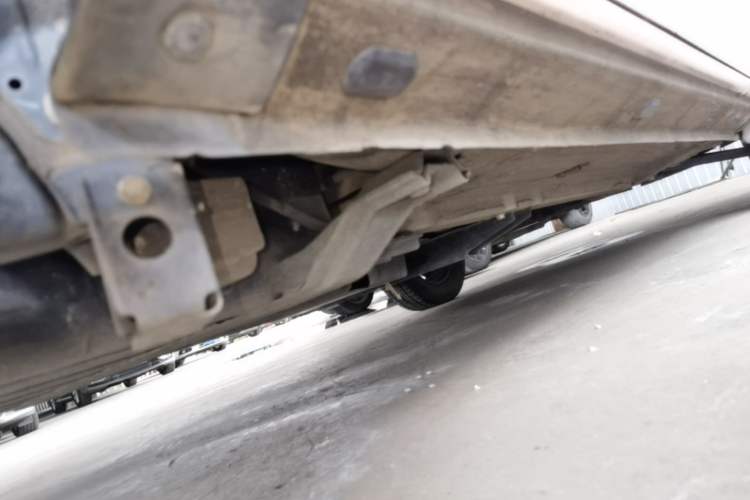Used Dongfeng NAMMI BOX 2022 Light Wind Edition 201KM Advanced Model Chassis Rear Right