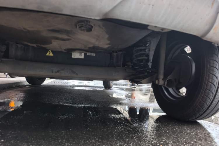 Used Dongfeng NAMMI BOX 2022 Light Wind Edition 201KM Advanced Model Chassis Rear