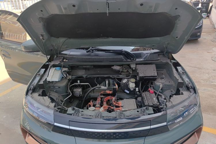Used Dongfeng NAMMI BOX 2022 Champion Edition Light Wind Version 201KM Standard Model Engine Bay