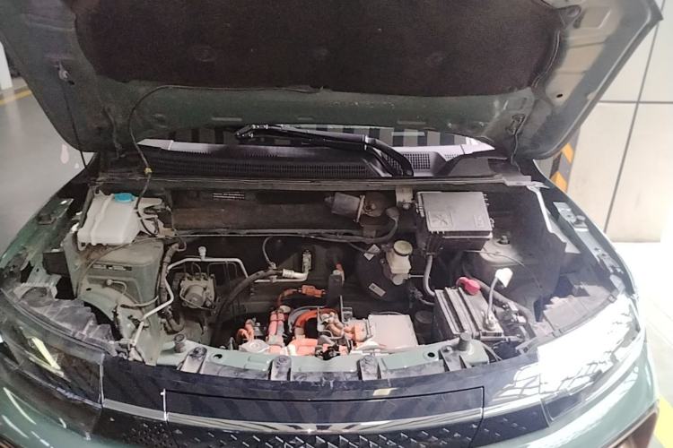 Used Dongfeng NAMMI BOX 2022 Champion Edition Light Wind Version 201KM Standard Model Engine Bay
