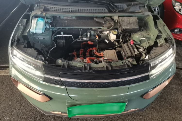 Used Dongfeng NAMMI BOX 2022 Champion Edition Light Wind Version 201KM Standard Model Engine Bay