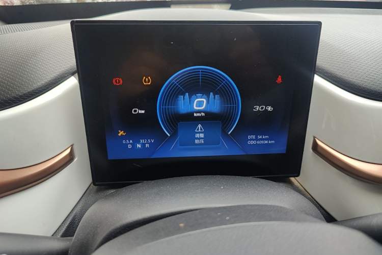 Used Dongfeng NAMMI BOX 2022 Revised Light Wind Edition 201 km Standard Version Instrument Cluster