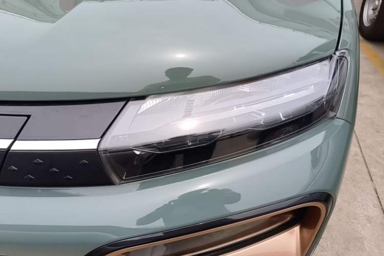 Used Dongfeng NAMMI BOX 2022 Champion Edition Light Wind Version 201KM Standard Model Left Front Headlight
