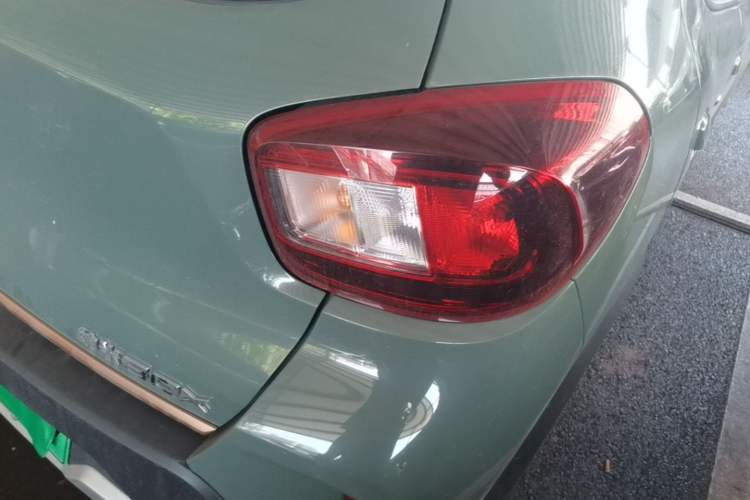 Used Dongfeng NAMMI BOX 2022 Champion Edition Light Wind Version 201KM Standard Model Right Rear Taillight