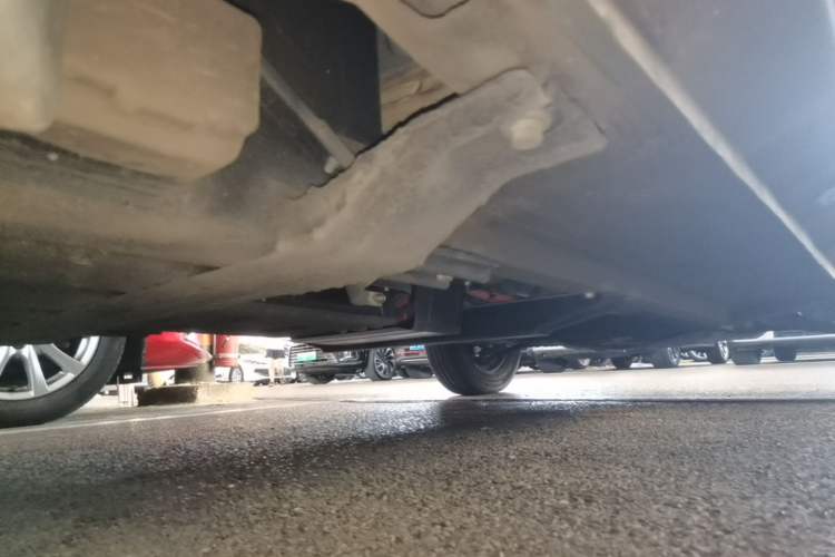 Used Dongfeng NAMMI BOX 2022 Champion Edition Light Wind Version 201KM Standard Model Right Side Sill