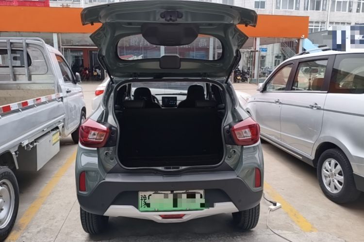 Used Dongfeng NAMMI BOX 2022 Champion Edition Light Wind Version 201KM Standard Model Trunk