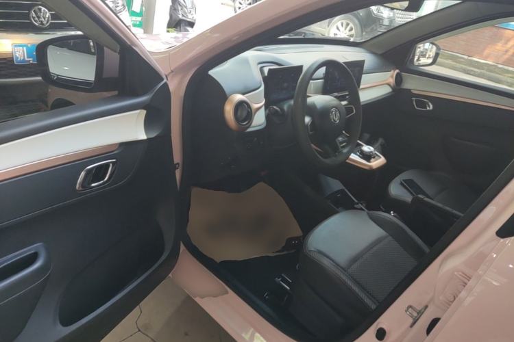 Used Dongfeng NAMMI BOX 2022 Light Wind Edition 201KM Advanced Model Driver Seat