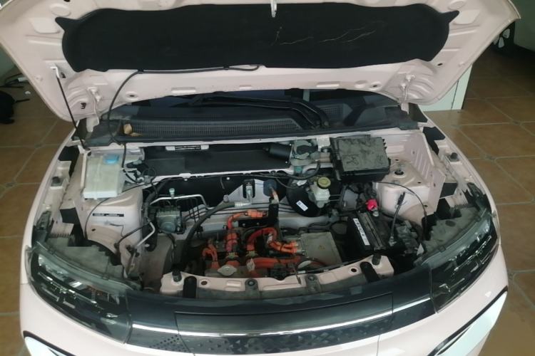 Used Dongfeng NAMMI BOX 2022 Chasing Wind Edition 331KM Advanced Model Engine Bay