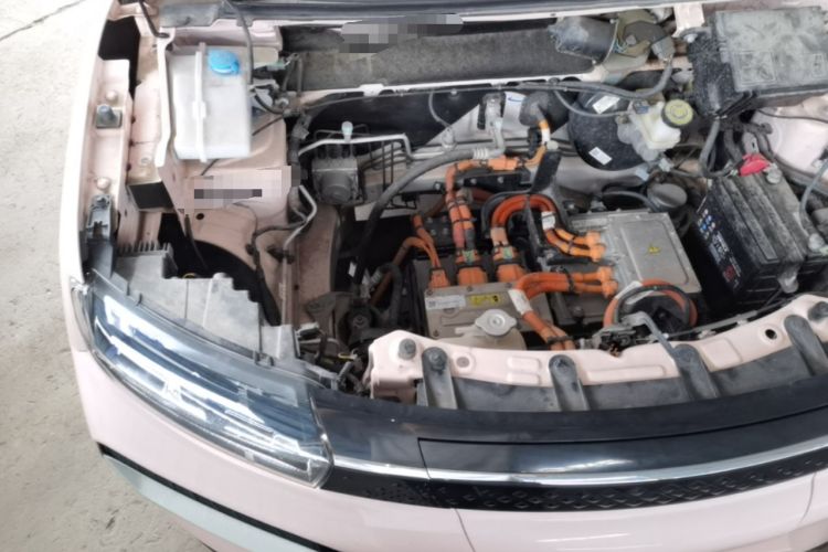 Used Dongfeng NAMMI BOX 2022 Light Wind Edition 201KM Advanced Model Engine Bay Right