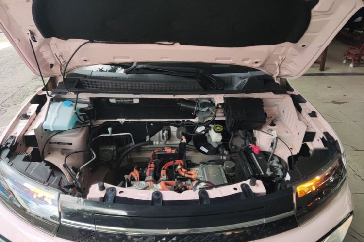 Used Dongfeng NAMMI BOX 2022 Light Wind Edition 201KM Advanced Model Engine Bay
