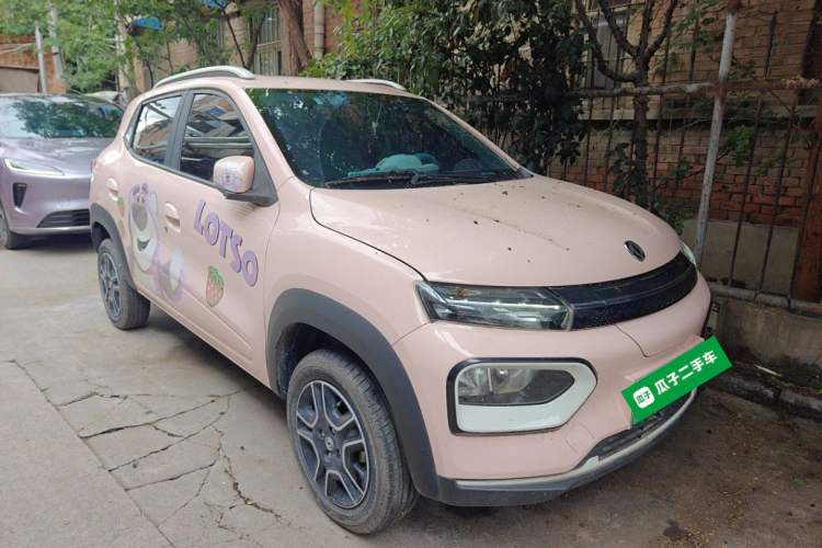 Used Dongfeng NAMMI BOX 2022 Revised Light Wind Edition 201 km Standard Version Front Right 45 Deg
