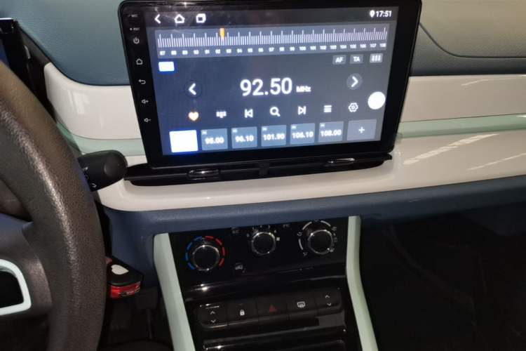 Used Dongfeng NAMMI BOX 2022 Chasing Wind Edition 331KM Advanced Model Audio And AC Panel