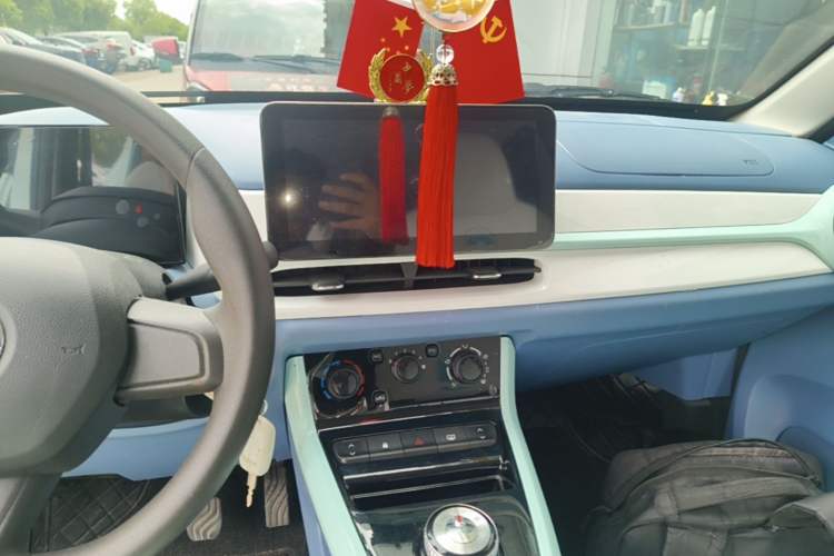 Used Dongfeng NAMMI BOX 2022 Revised Light Wind Edition 201 km Standard Version Audio And AC Panel