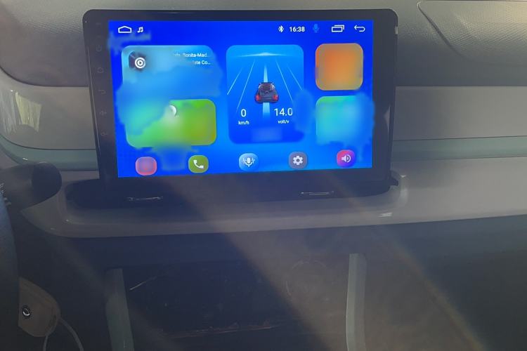 Used Dongfeng NAMMI BOX 2022 Chasing Wind Edition 331 km Standard Model Audio And AC Panel
