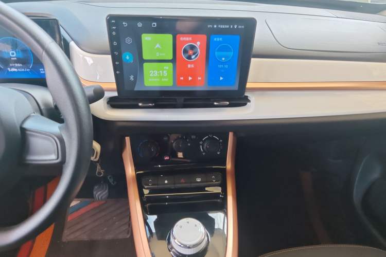 Used Dongfeng NAMMI BOX 2022 Champion Edition Light Wind Version 201KM Standard Model Audio And AC Panel