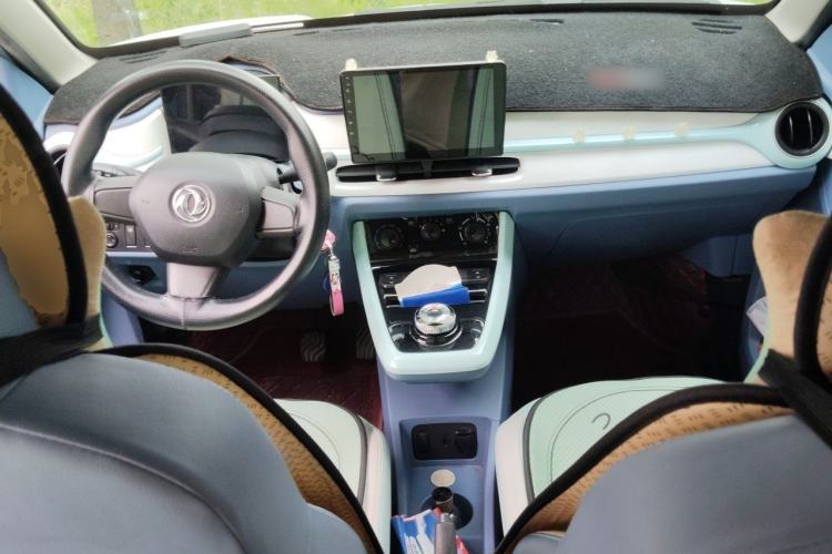 Used Dongfeng NAMMI BOX 2022 Chasing Wind Edition 331 km Standard Model Center Console