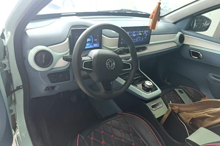 Used Dongfeng NAMMI BOX 2022 Chasing Wind Edition 351 km Advanced Model Center Console