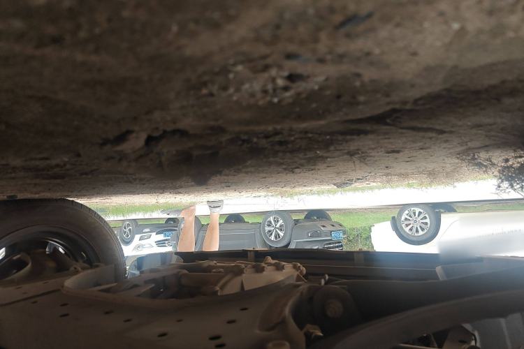 Used Dongfeng NAMMI BOX 2022 Champion Edition Light Wind Version 201KM Standard Model Chassis Front Left