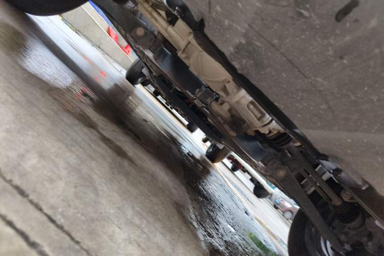 Used Dongfeng NAMMI BOX 2022 Revised Light Wind Edition 201 km Standard Version Chassis Front